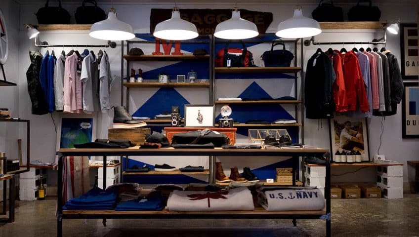 The role of lighting for clothing display stands