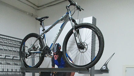 GIANT & bicycle display racks